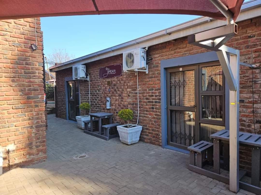 7A Jameson Guesthouse Kimberley Exterior foto